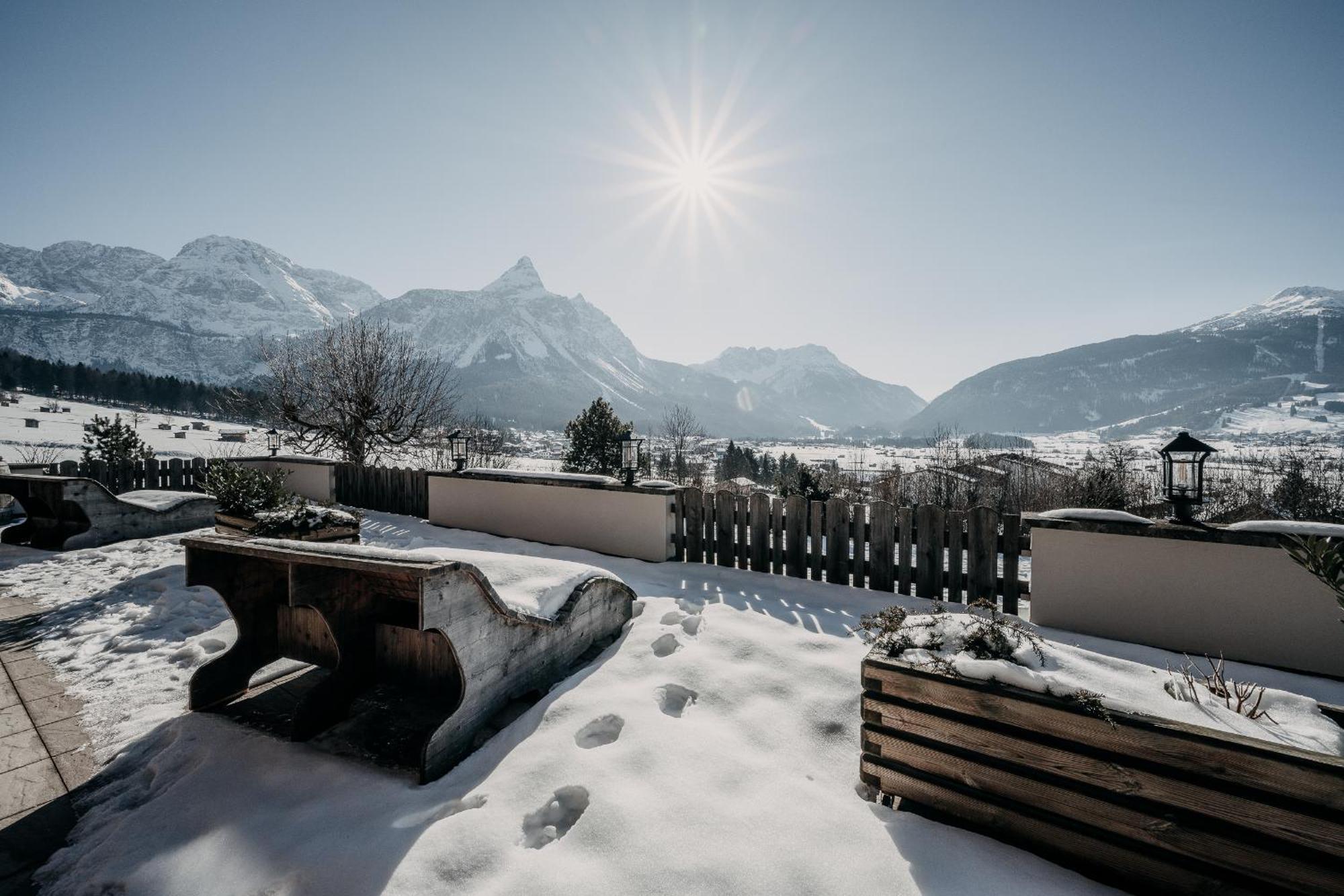 Alpenappartements Cristall Ehrwald Kültér fotó